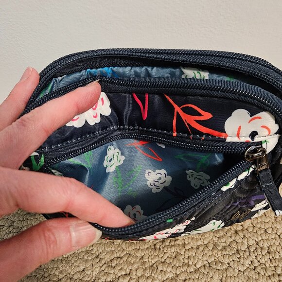 Lug Super Coupe in Bright Foral NWOT - Picture 3 of 6